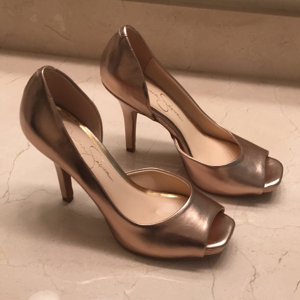 Beautiful Jessica Simpson half d’orsay pumps